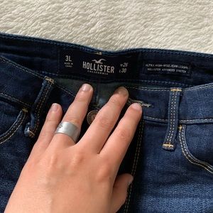 Hollister skinny jeans